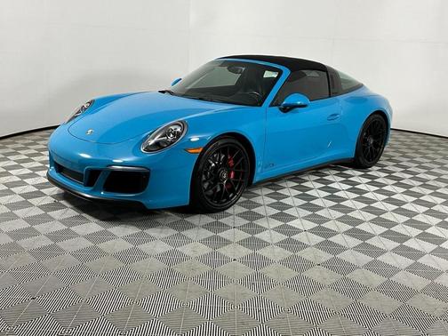 2019 Porsche 911 Targa 4 GTS