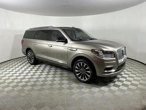2019 Lincoln Navigator L Select