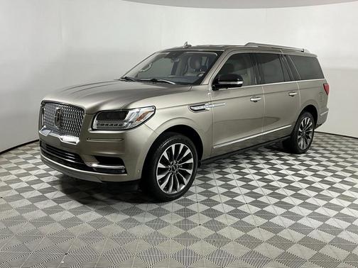 2019 Lincoln Navigator L Select