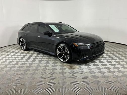 Sebring Black Crystal Effect 2025 Audi RS 6 Avant 4.0T