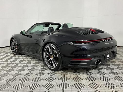 2020 Porsche 911 Carrera 4S