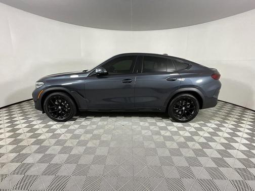 2022 BMW X6 xDrive40i