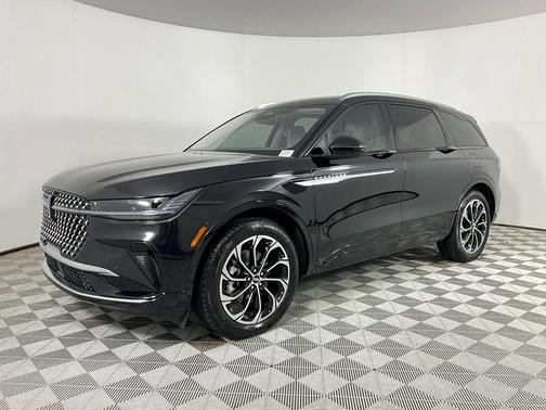 2025 Lincoln Nautilus Reserve