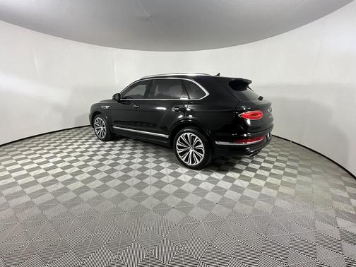 2022 Bentley Bentayga V8