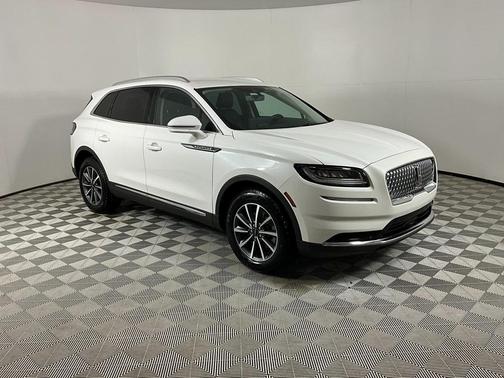 2022 Lincoln Nautilus Standard