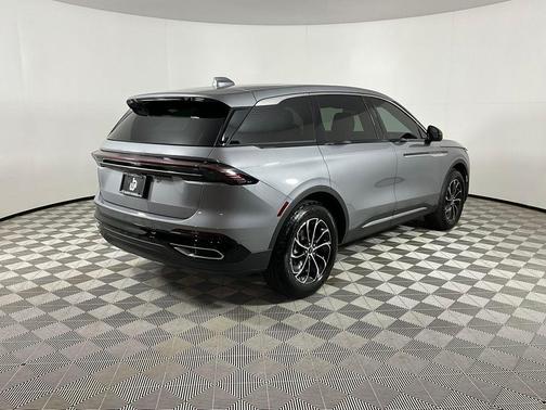 Gray Metallic 2025 Lincoln Nautilus Premiere