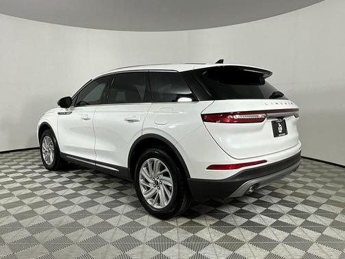 2024 Lincoln Corsair Premiere