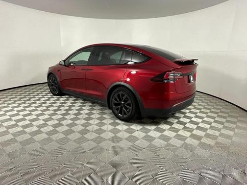 2024 Tesla Model X Base