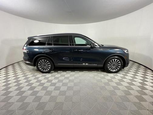 2022 Lincoln Aviator Reserve RWD