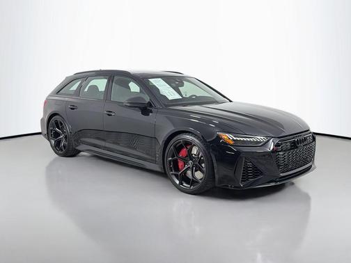 Mythos Black Metallic 2026 Audi RS 6 Avant 4.0T