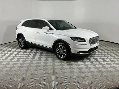 2023 Lincoln Nautilus Standard