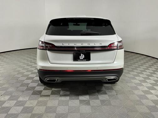 2023 Lincoln Nautilus Standard