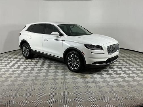 2023 Lincoln Nautilus Standard