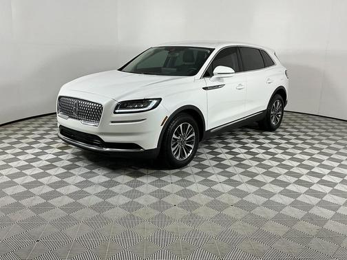 2023 Lincoln Nautilus Standard