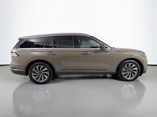 Harbor Gray 2025 Lincoln Aviator Premiere