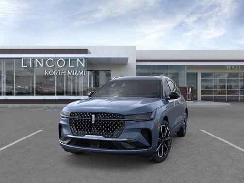 2025 Lincoln Nautilus Reserve