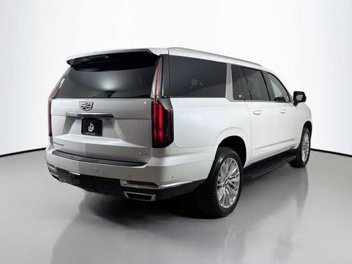 Crystal White Tri-Coat 2025 Cadillac Escalade ESV Premium Luxury