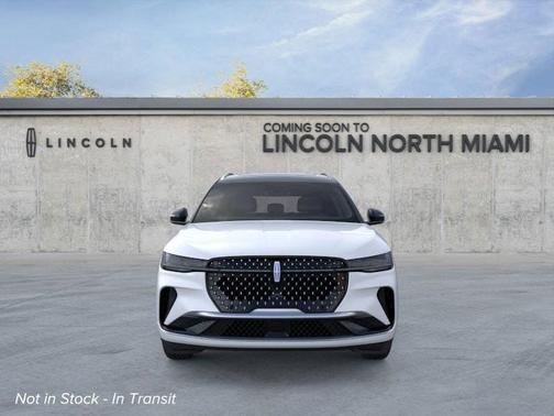 2025 Lincoln Nautilus Reserve