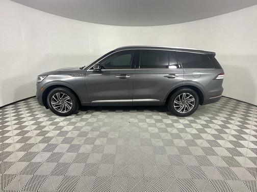 2023 Lincoln Aviator Standard RWD