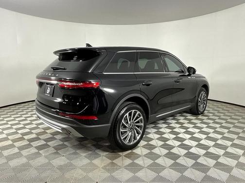 2025 Lincoln Corsair Reserve