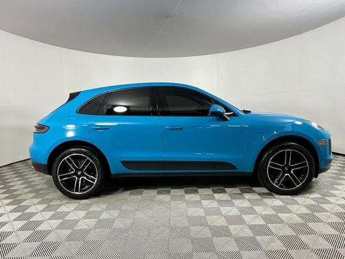 2020 Porsche Macan Base