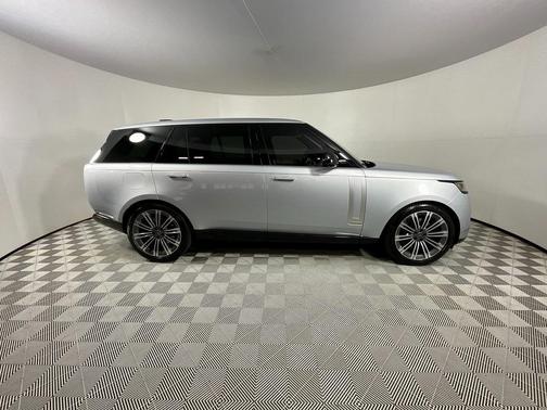 2023 Land Rover Range Rover Autobiography