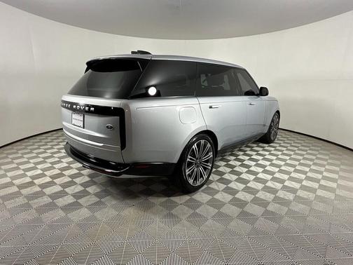 2023 Land Rover Range Rover Autobiography
