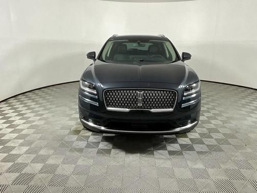 2022 Lincoln Nautilus Standard