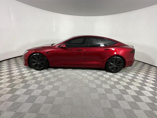 Red Multi 2023 Tesla Model S Plaid
