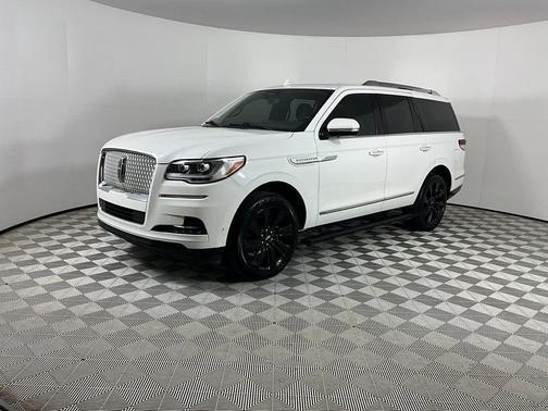 2023 Lincoln Navigator Reserve