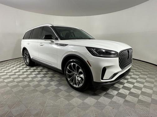 2025 Lincoln Aviator Premiere