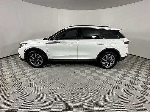 2025 Lincoln Corsair Premiere