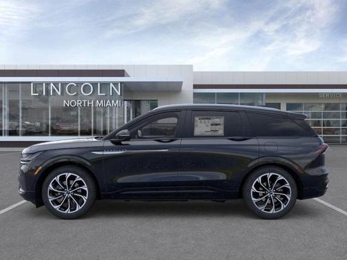 2025 Lincoln Nautilus Reserve