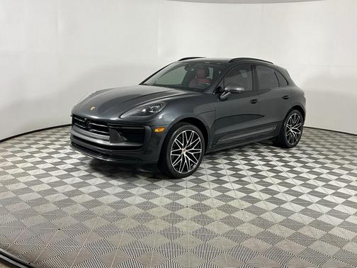 2023 Porsche Macan T