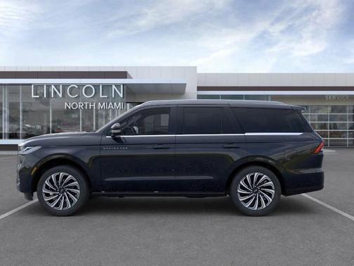 2025 Lincoln Navigator Black Label
