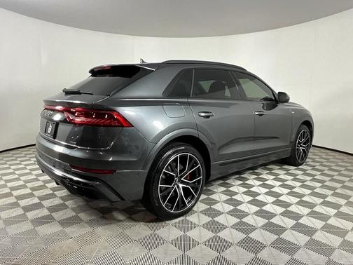 2020 Audi Q8 55 Prestige