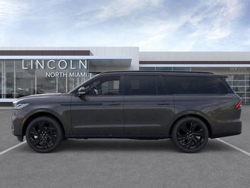 2025 Lincoln Navigator L Black Label