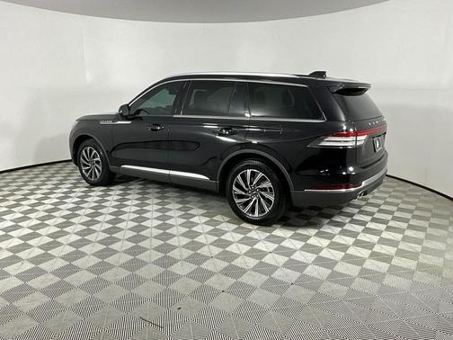2025 Lincoln Aviator Premiere