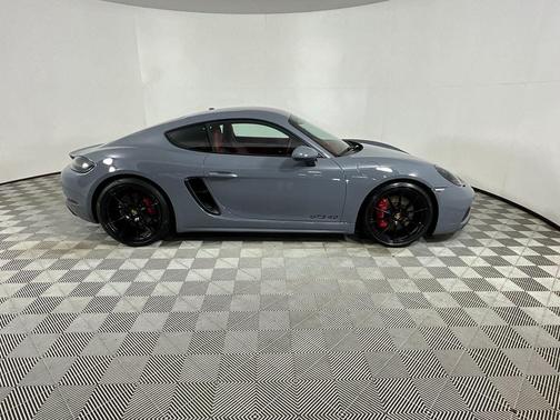 2023 Porsche 718 Cayman GTS 4.0