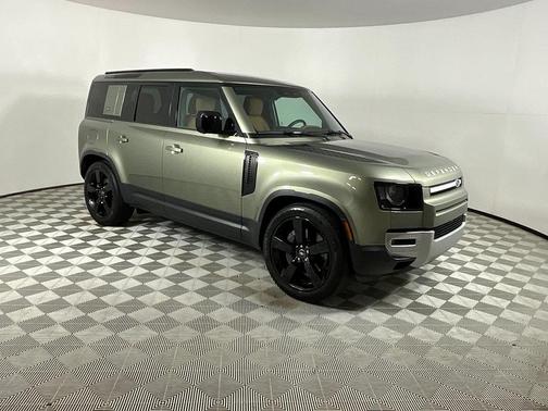 2023 Land Rover Defender 110 SE