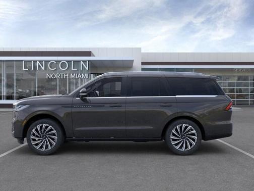 2025 Lincoln Navigator Black Label