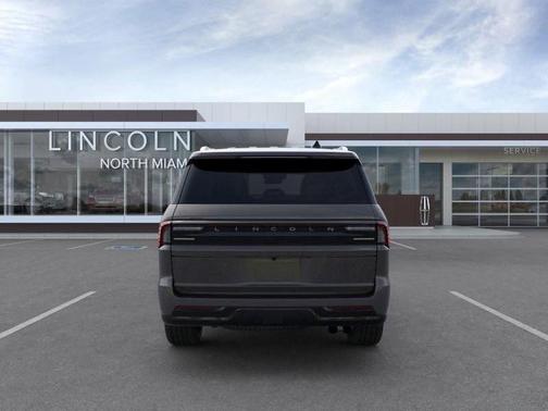 2025 Lincoln Navigator Black Label
