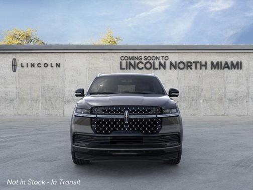 2025 Lincoln Navigator Black Label