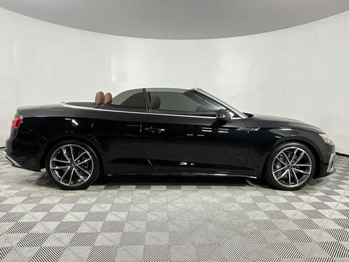 Mythos Black Metallic w/ Black Roof 2024 Audi A5 45 S line quattro Premium