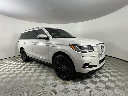 2022 Lincoln Navigator Reserve