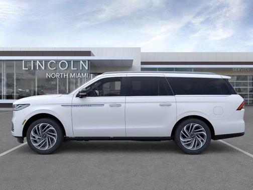 2025 Lincoln Navigator L Reserve