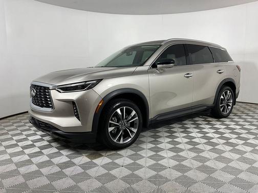 Warm Titanium 2024 INFINITI QX60 Luxe