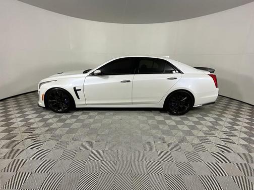Crystal White Tri-Coat 2018 Cadillac CTS-V Base