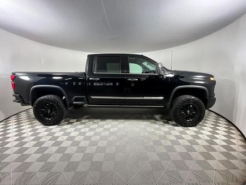 2024 Chevrolet Silverado 3500 High Country