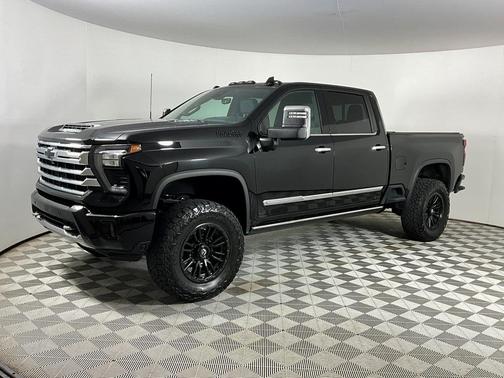 2024 Chevrolet Silverado 3500 High Country
